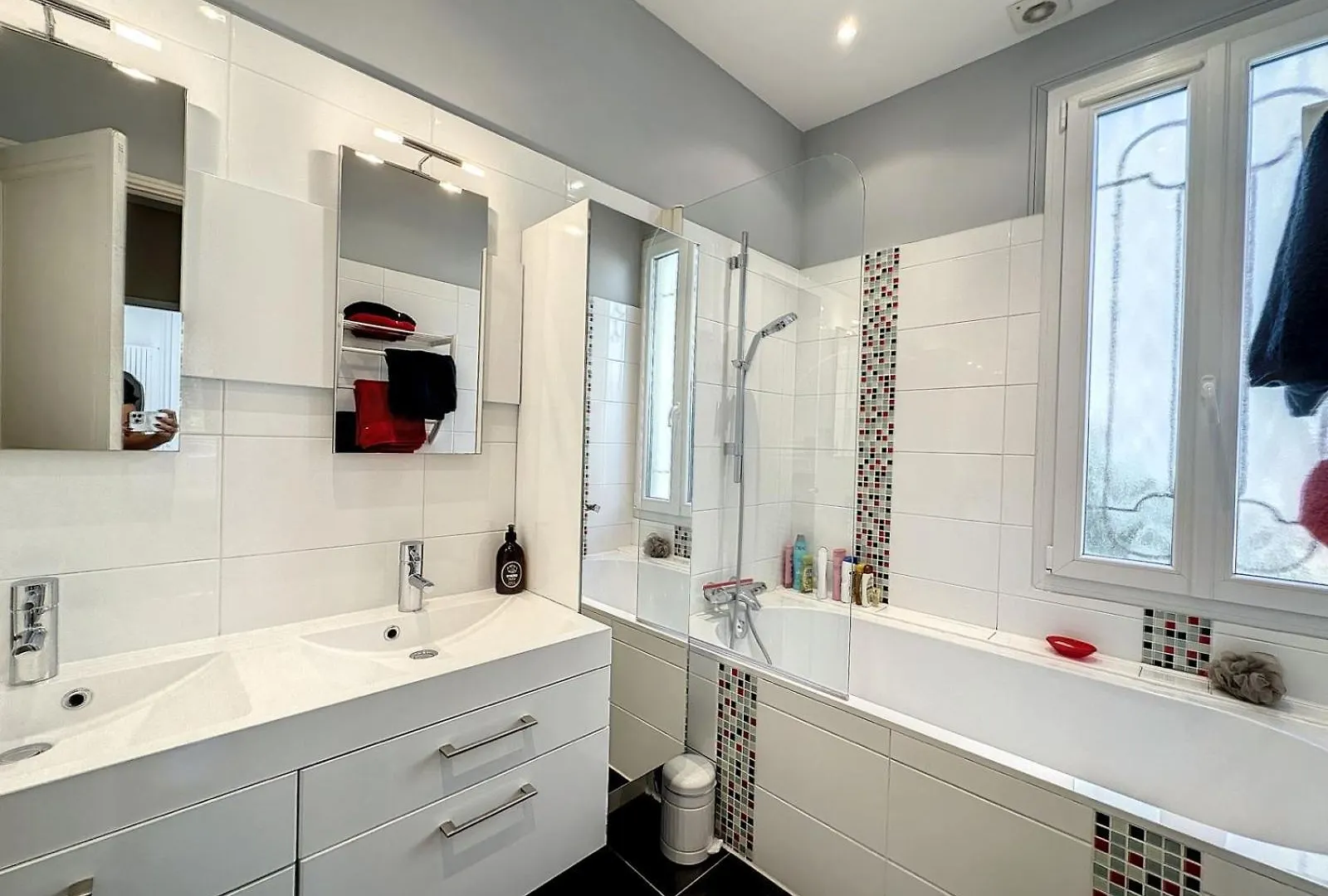 3-Bedroom House With Terrace 5 Minutes Walking From La Croisette カンヌ