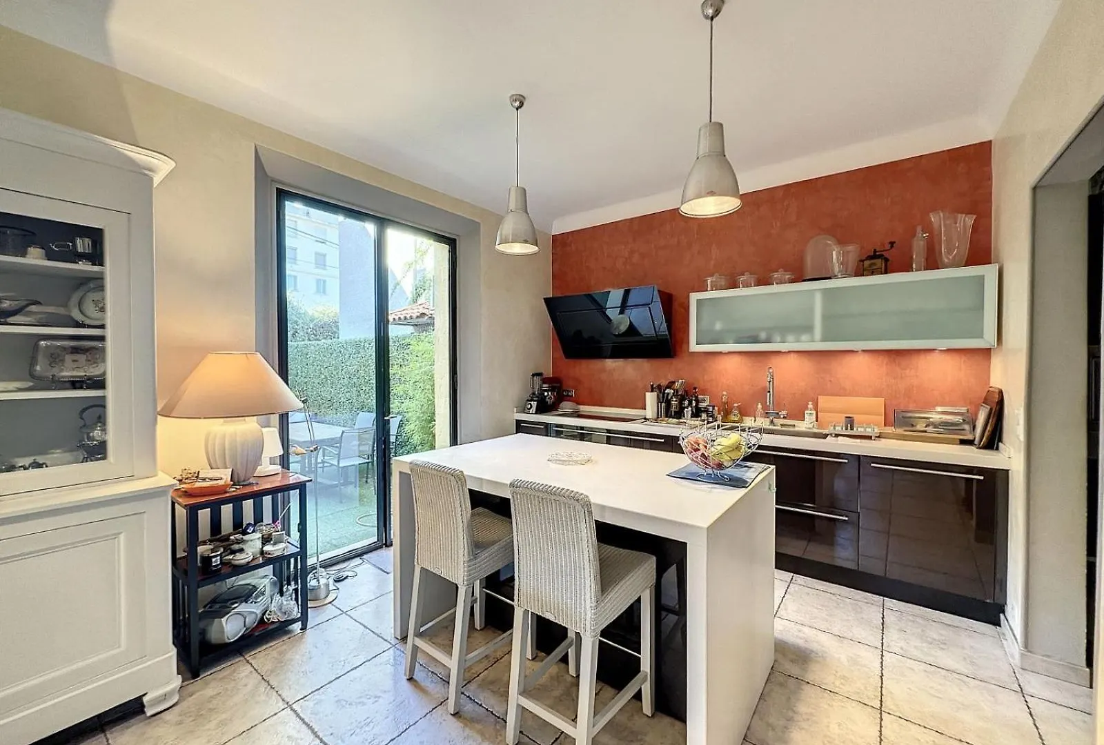 Alpehytte 3-Bedroom House With Terrace 5 Minutes Walking From La Croisette Cannes Frankrig